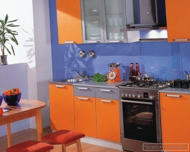 Сино-портокалова кујнски дизајн