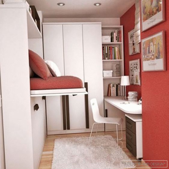 Спална соба во нијанси на црвена / виолетова - фото