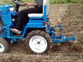 Мини трактор со свои раце на фармата