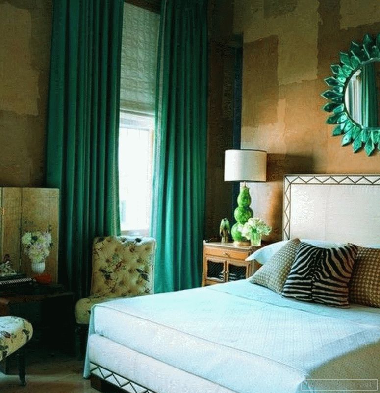 Зелени завеси за спална соба 9